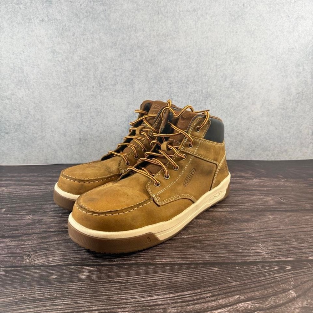 Men's Keen brown size 10.5 wide leather lace up boots Size US 10.5 EE